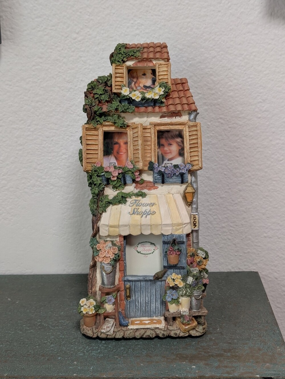 Flower Cart Shoppe Hand painted 3D Photo Frame VTG Figi Graphics Cottagecore